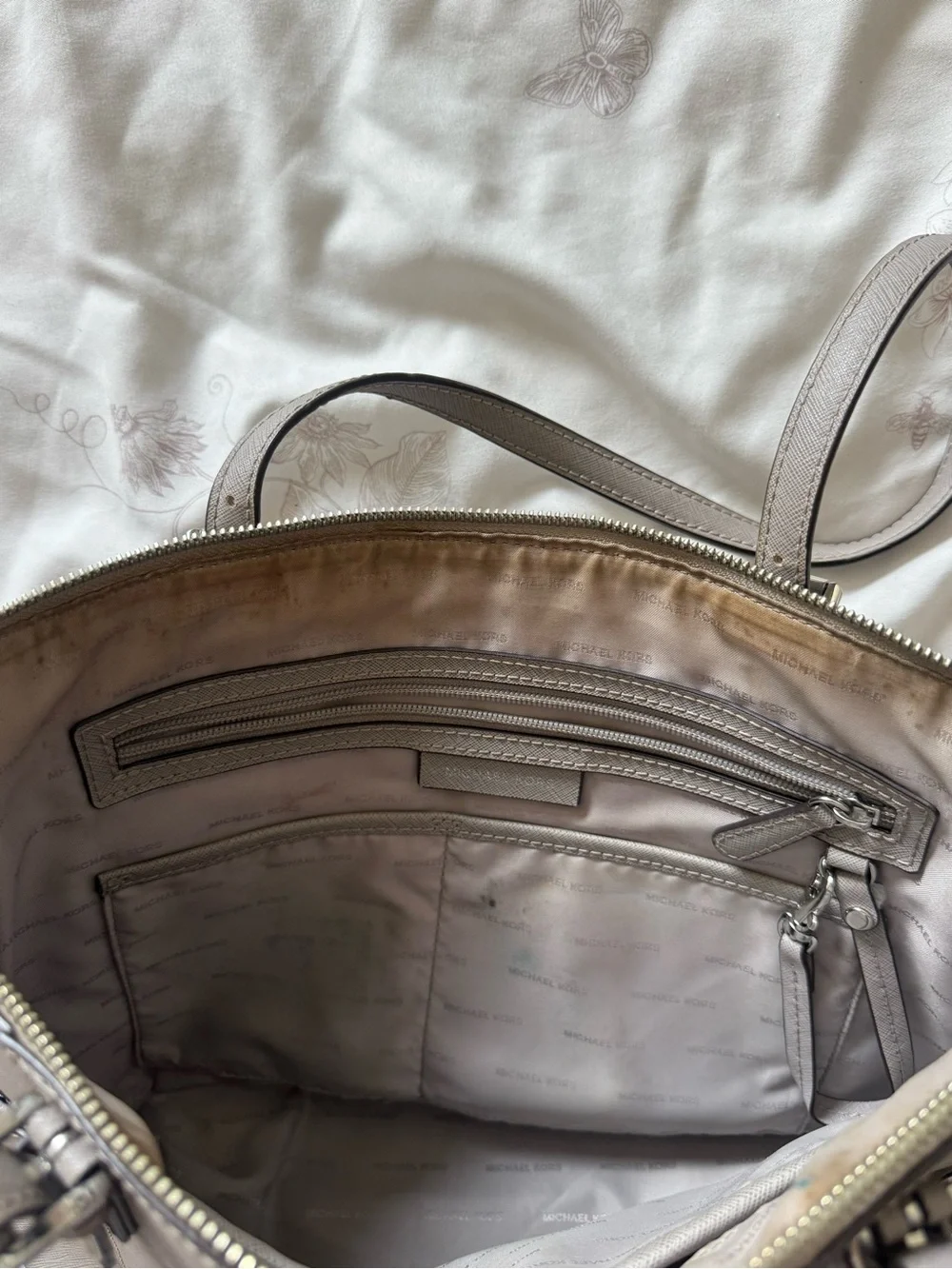 Michael Kors clean light